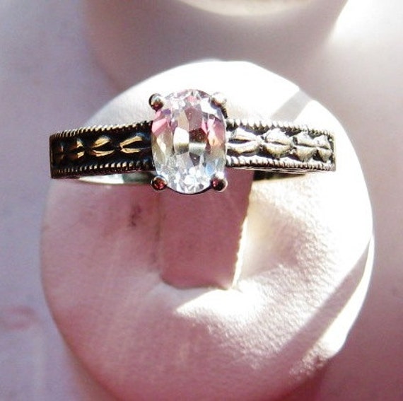 Custom Gemstone Ring White Topaz blue pink Iolite purple amethyst grey labradorite red garnet handmade fine jewelry size 4 5 6 7 8 9 10 half