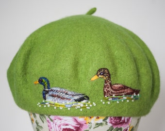 Unique Hand Embroidered Hat, Cute Kitsch Mallard Duck Birds on Green Beret, 100% thick pure new Wool, Wollmark, Vintage Style, ooak