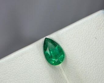 Pear Cut Zambian Emerald: Fine Quality Green Gemstone 0.80  Carat pear size 7.60x4.90x3.8  mm