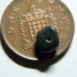 Tiny Anglo Saxon / Viking glass bead metal detecting / detector find a rare authentic artefact a great Gift / present