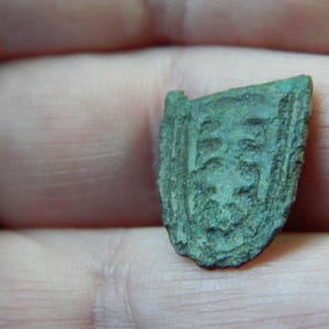 Anglo Saxon / Viking bronze decorated brooch part a metal detecting / detector find a rare authentic artefact a great Gift / present