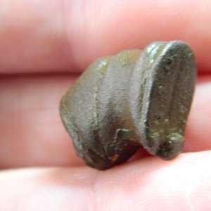 Small Medieval bronze horse hoof knife pommel metal detecting / detector find an authentic early medieval historical gift / present