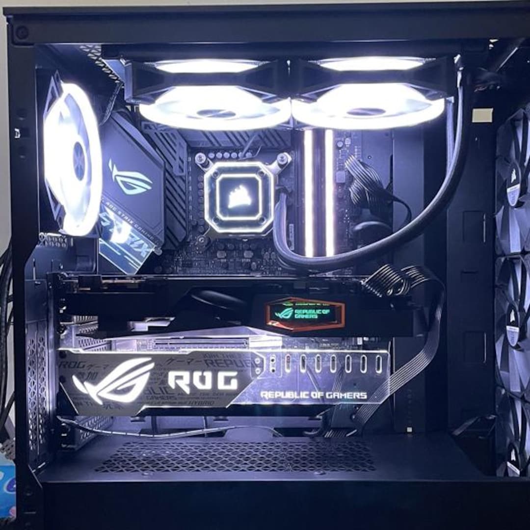 Custom Picture Horizontal GPU Bracket, Mirrored Gpu Bracket, RGB GPU ...