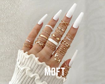 Gold Stacking Ring Set – 22-Piece Boho Midi Knuckle Rings