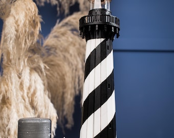 Statuetta di faro realizzata a mano: regalo per l'arredamento costiero della casa