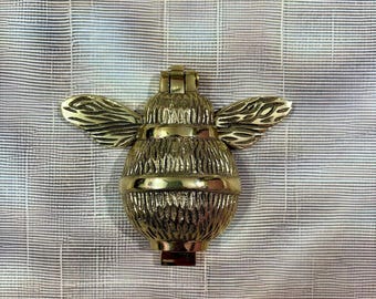 Brass Bumble Bee Door Knocker - Unique Front Door Decor