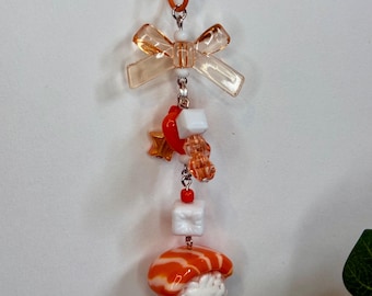 Portachiavi a forma di sushi di salmone fatto a mano, portachiavi in argilla polimerica a tema cibo, ciondolo giapponese per borsa, regalo per gli amanti del sushi, accessorio kawaii