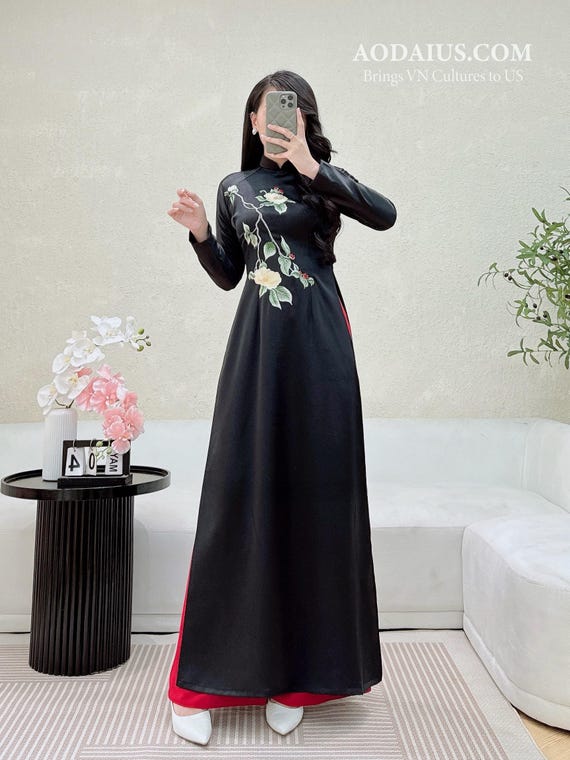 valentino embroidered floral dress 38IT- Valentino Floral Embroidered Tulle Illusion Gown Dress