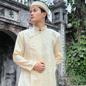 Beige Gam Vietnamese Ao Dai Top - Traditional Men&#39;s Attire