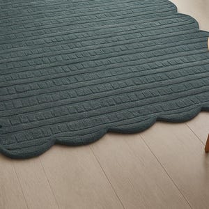 Curved Shaped Tufted Area Rug: Soft Textured Rug for Living Room, Bedroom, or Nursery