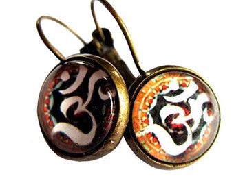 Om Symbol Earrings Spiritual Yoga Meditation Glass And Brass Leverback Earwires Boho Fashion Handmade Jewellery