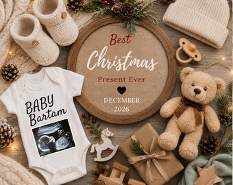 Modello digitale per l'annuncio di gravidanza a Natale, annuncio del bebè "Sarò a casa per Natale", post neutro per la gravidanza invernale per Canva