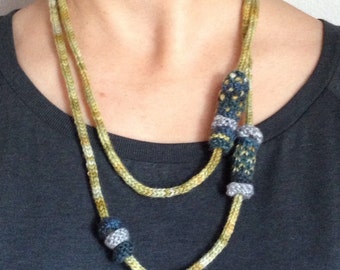 Knit necklace with beads