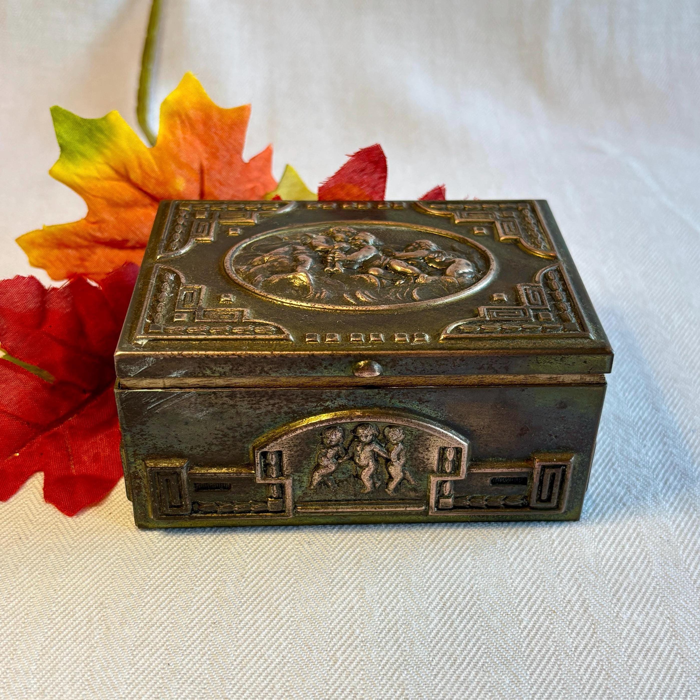 アメリカ　ヴィンテージ　BOX アンティーク Vintage 1920s Trinket Box - Etsy