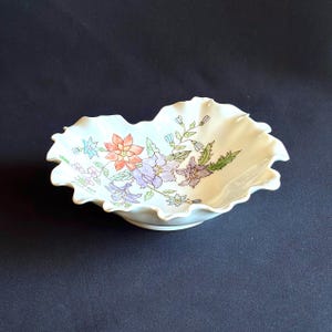 Hand Painted Floral Ruffled Bowl, Signed Sally Norberg 1955, Vintage Studio Pottery Dish, Jewelry Dish, Vanity Catchall, Cottage Decor