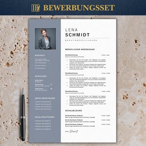 Op de afbeelding: Een professionele cv-sjabloon met een foto van een vrouw in een blazer. Het cv is ontworpen in een indeling met twee kolommen, met een lichtgrijs en wit kleurenschema. Het bevat secties voor contactgegevens, vaardigheden en opleiding.