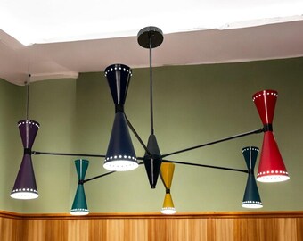 Lámpara de araña Sputnik multicolor de latón retro - Lámpara colgante moderna de mediados de siglo Stilnovo.