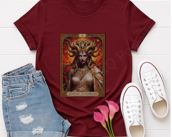 ステンノ・ゴルゴンのタロットカードTシャツ、メデューサ神話Tシャツ、ギリシャ神話シャツ、ユニセックスグラフィックTシャツ、ステンノ・スネークレディーストップス、神秘的な