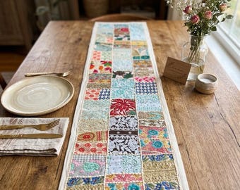 Handgjord lapptäckslöpare 60x15, bohemisk broderad sari-dekor, färgglad indisk bordsdekor