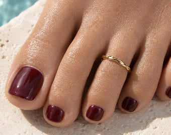 Gold Twist Toe Ring for Women, 925 Sterling Silver Open Adjustable Toe Ring, Minimalist Summer Foot Jewelry