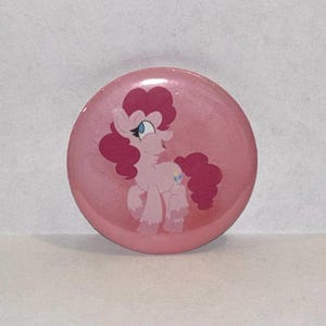 Guzik Pinkie Pie