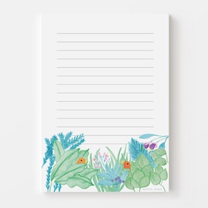 A6 Notepad with cute bird and floral illustration – 50 tear-off pages for notes, to-do lists, journaling and gifting. Made locally.