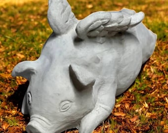 Flying pig statue Concrete pig with wings Piglet angel sculpture Cement backyard decoration Farm style lawn figure Garden stone ornament
