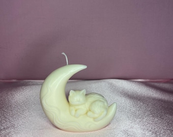 Cat on the Moon Memorial Candle (off white)