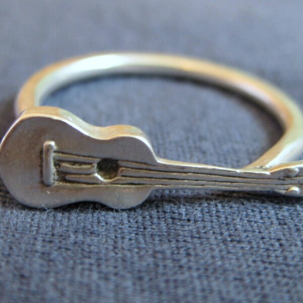 Ukulele Or Guitar Ring