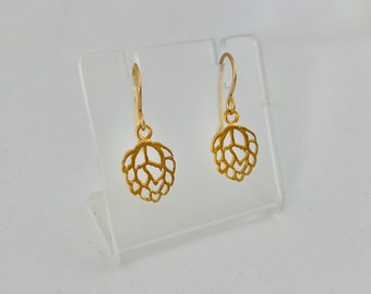 Beer Hop Earrings in gold