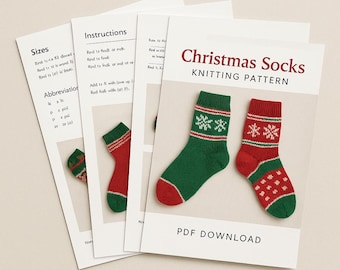 Peut inclure: Un patron de tricot intitulé "Christmas Socks" avec des instructions et des détails sur les tailles de chaussettes. Le patron présente deux chaussettes finies, une verte et une rouge, chacune avec un motif de flocon de neige. Le texte "PDF DOWNLOAD" est également visible.