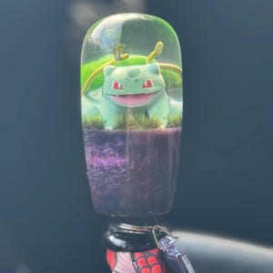 P0kem0n | BULB4S4UR gear knob