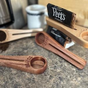 Premium Handmade Coffee Scoop with Built-In Bag Clip for the Coffee Lover