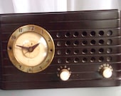 Telechron Electric Clock Radio, Vintage Home Decor, Vintage Clock Radio, Art Deco Style Clock, Radio Works, Clock Not Working