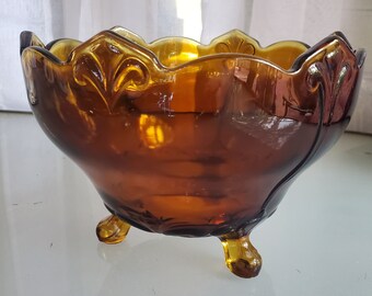 Footed Amber Bowl, Deep Decorative Bowl, Vintage Glassware, Amber Glass Bowl, Fleur de Leis Décor, Fruit Bowl
