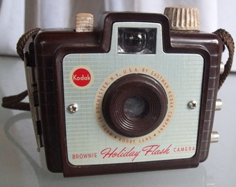 Kodak Brownie Holiday Flash Camera, Brown, Original Strap, Vintage Photography, Home Decor, Prop, Display Piece, Bakelite