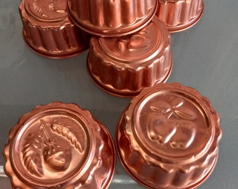 Colorcraft Copper Color Aluminum Jell-O Mold with Acorn and Apple Pattern, Vintage Kitchen, Fun Funky Kitchen Implement or Décor, Farmhouse