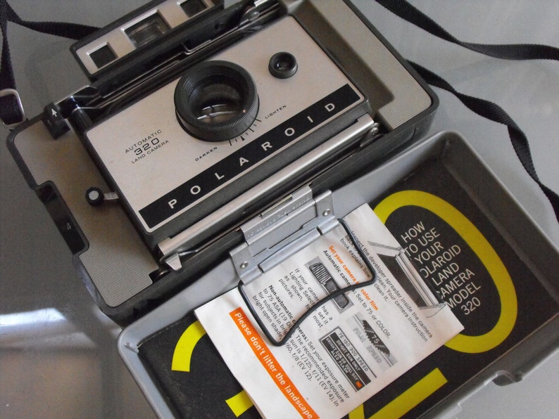 Not Tested Early Polaroid Camera Instruction Booklets Polaroid 320 Land Camera Vintage Camera Photography Instant Photography