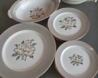 Narumi Dogwood Pattern Replacement Pieces, Sold by Piece, Vintage Dinnerware, Fine China, Plates, Serving, Unique Vintage Pattern