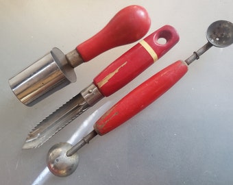 Kitchen Tools with Red Wooden Handles, Set of 3, Vintage Kitchen, Paring Corer, Melon Ballers, Shabby Chic, Rustic Farmhouse Kitchen