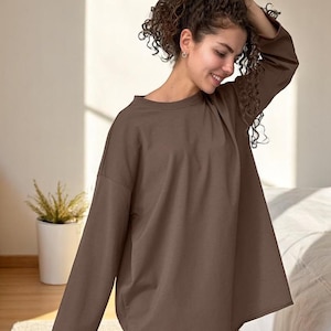 Oversized Cotton T-Shirt – Casual Loose Fit Long Sleeve Tee for Effortless Everyday Style