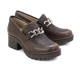 Dromedaris Kella Olive Leather Platform Loafers