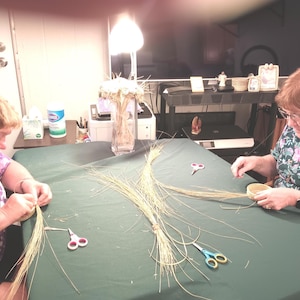Charleston Sweetgrass Basket Weaving Private Class 2.5 hrs.(DEPOSIT)