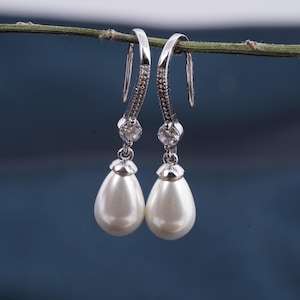 Elegant Pearl Drop Earrings – Swarovski Crystal Bridal Jewelry, Ivory Wedding Earrings for Brides.