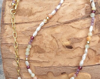 Pearl necklace, semi-precious stones, freshwater pearls