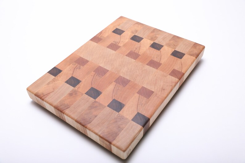 Maple, Walnut and Cherry End Grain Wooden Cutting Board 3019 17 1/2 x 13 x 1 3/4 image 2