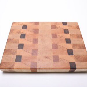 Maple, Walnut and Cherry End Grain Wooden Cutting Board 3019 17 1/2 x 13 x 1 3/4 image 7