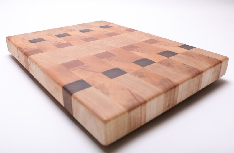 Maple, Walnut and Cherry End Grain Wooden Cutting Board 3019 17 1/2 x 13 x 1 3/4 image 5