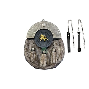 Schottischer Kilt Sporran: Schwarzer Keltischer Cantle, Goldener Rampant Löwe