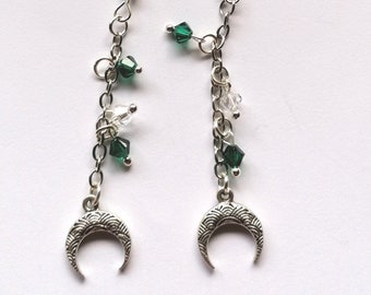Silver drop moon earrings, dangle earrings, drop earrings, moon earrings, witch earrings, pagan jewellery, pagan moon earrings